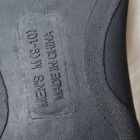 FOCO NFL Baltimore Ravens Team Logo Flannel Moccasin Slippers M NWT Mens - Picture 5 of 5